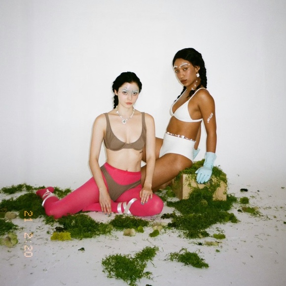 Zon Swim Set - Picture 5 of 5